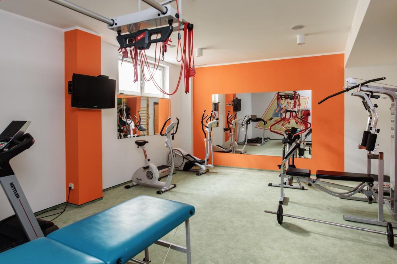 שיצ'וצ'ינק Lila Medical Spa מראה חיצוני תמונה